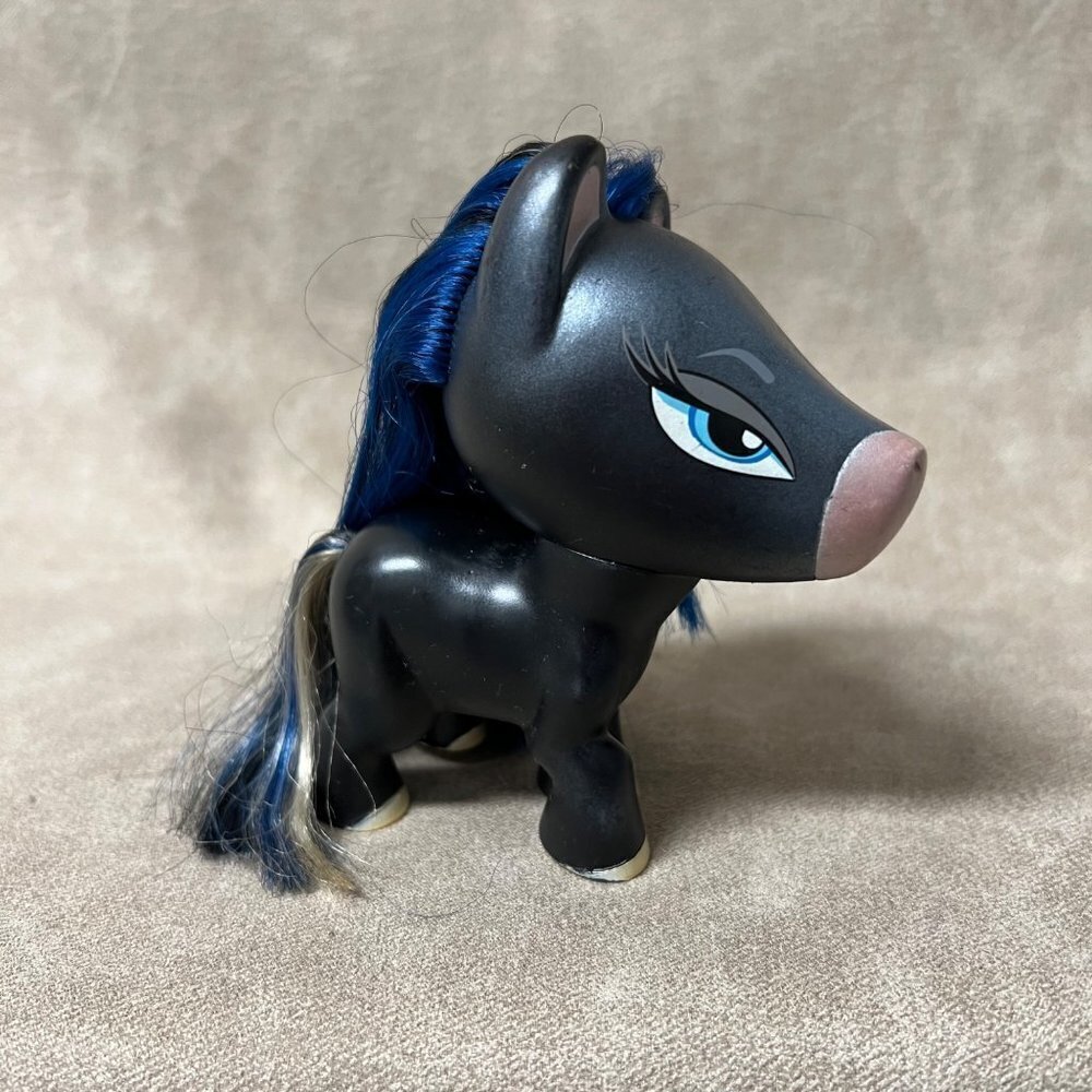Bratz Ponyz SASHAY - Black Baby Pony 4" Figure Doll 2005 - Picture 2 of 5